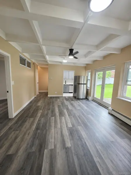 144-15 Village #3GC, Briarwood, NY 11435