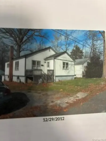 7 Hill ST, Ellenville, NY 12428