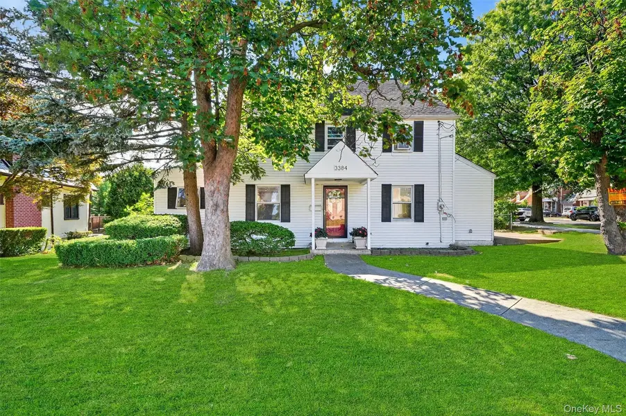 3384 Country Club RD, Bronx, NY 10465