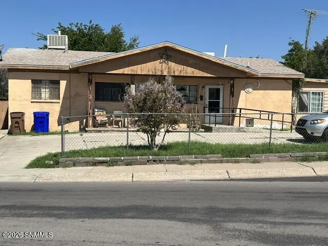 1737/1739 E Idaho AVE, Las Cruces, NM 88001