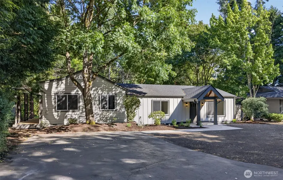 5408 240th ST SW, Mountlake Terrace, WA 98043