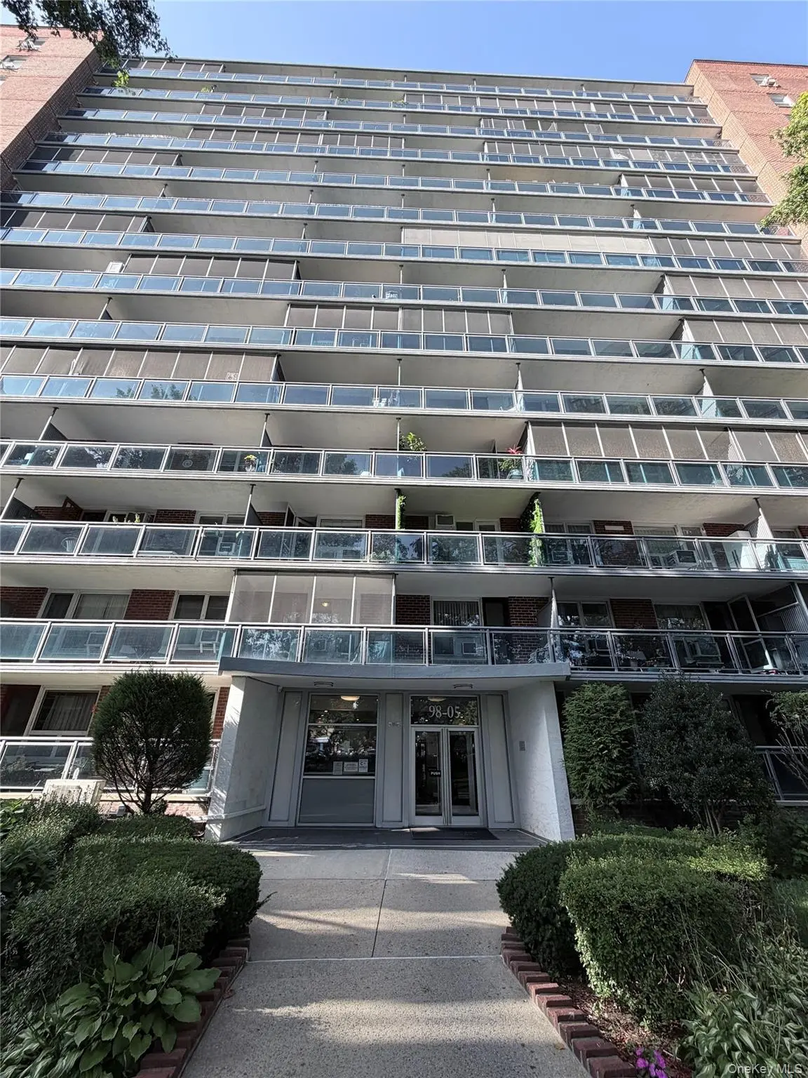 98-05 63rd RD #12k, Rego Park, NY 11374