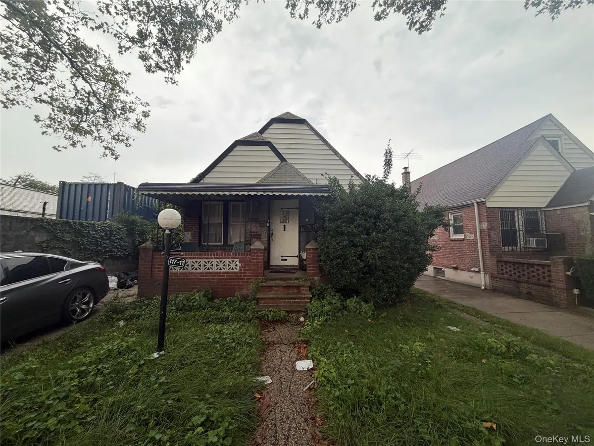 117-11 227TH ST, Cambria Heights, NY 11411