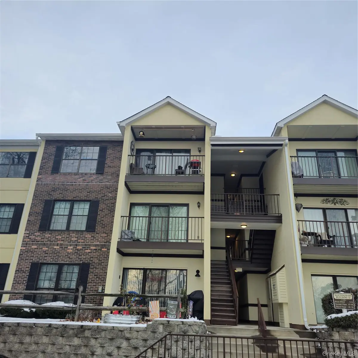 23 Nottingham CIR #23, Peekskill, NY 10566
