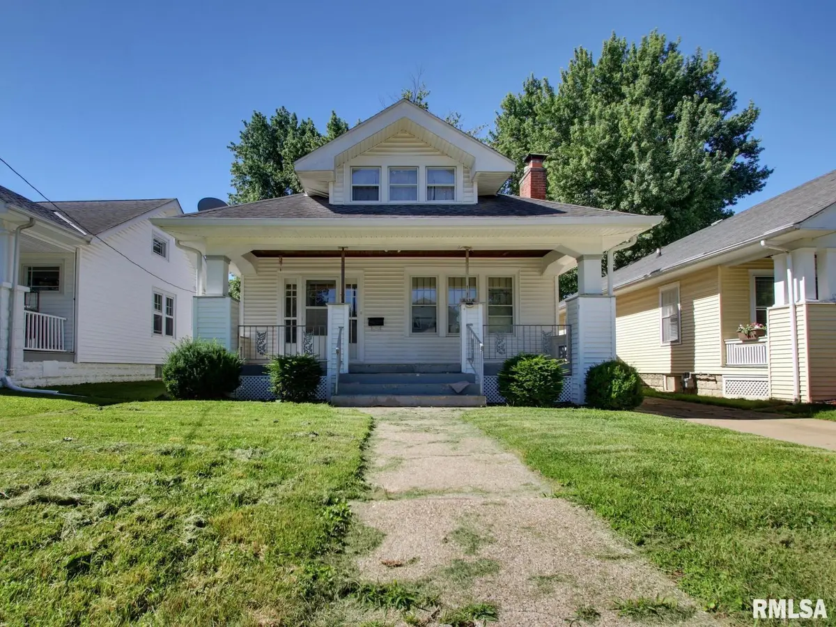 2114 HAMPSHIRE ST, Quincy, IL 62301