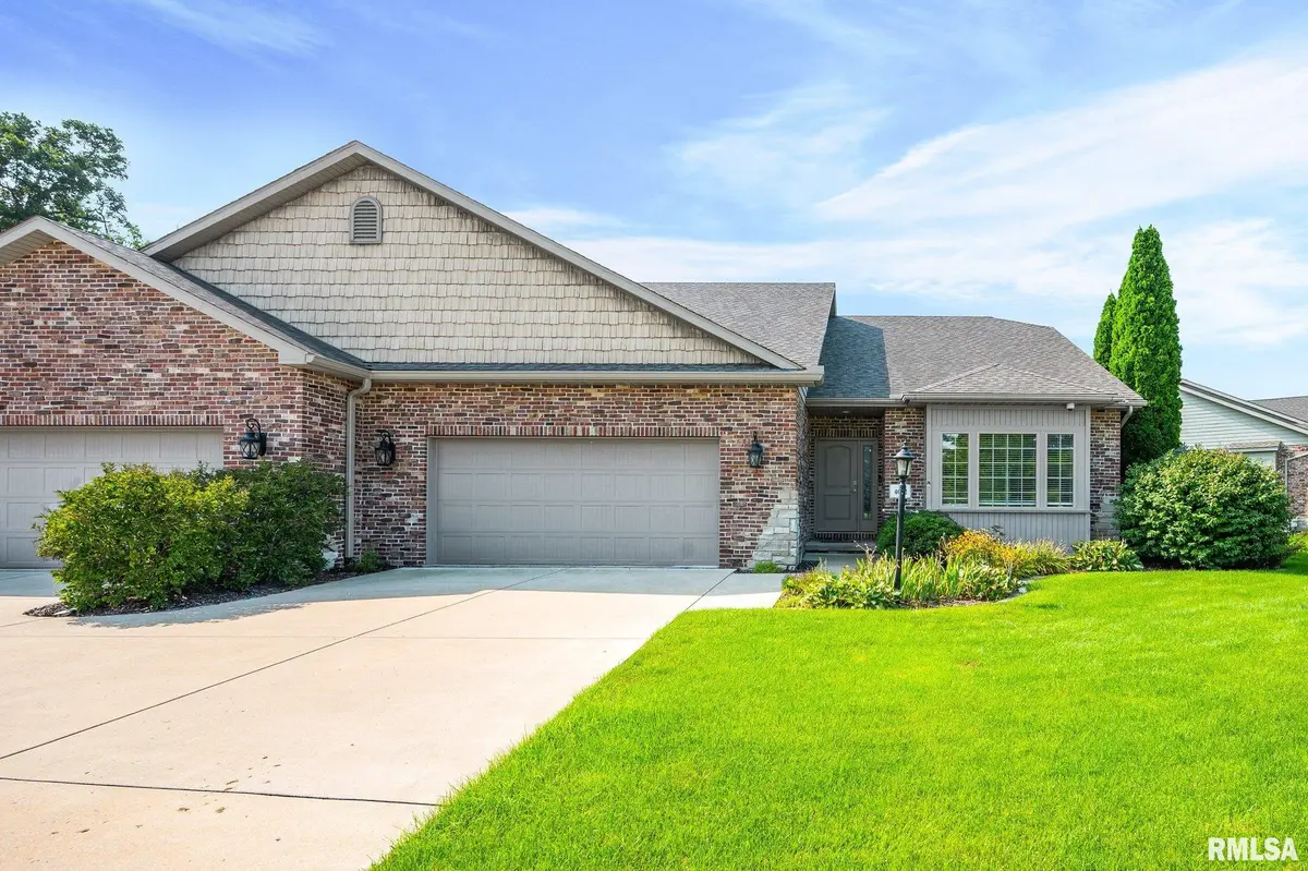 4602 N WINGOVER CT, Peoria, IL 61615