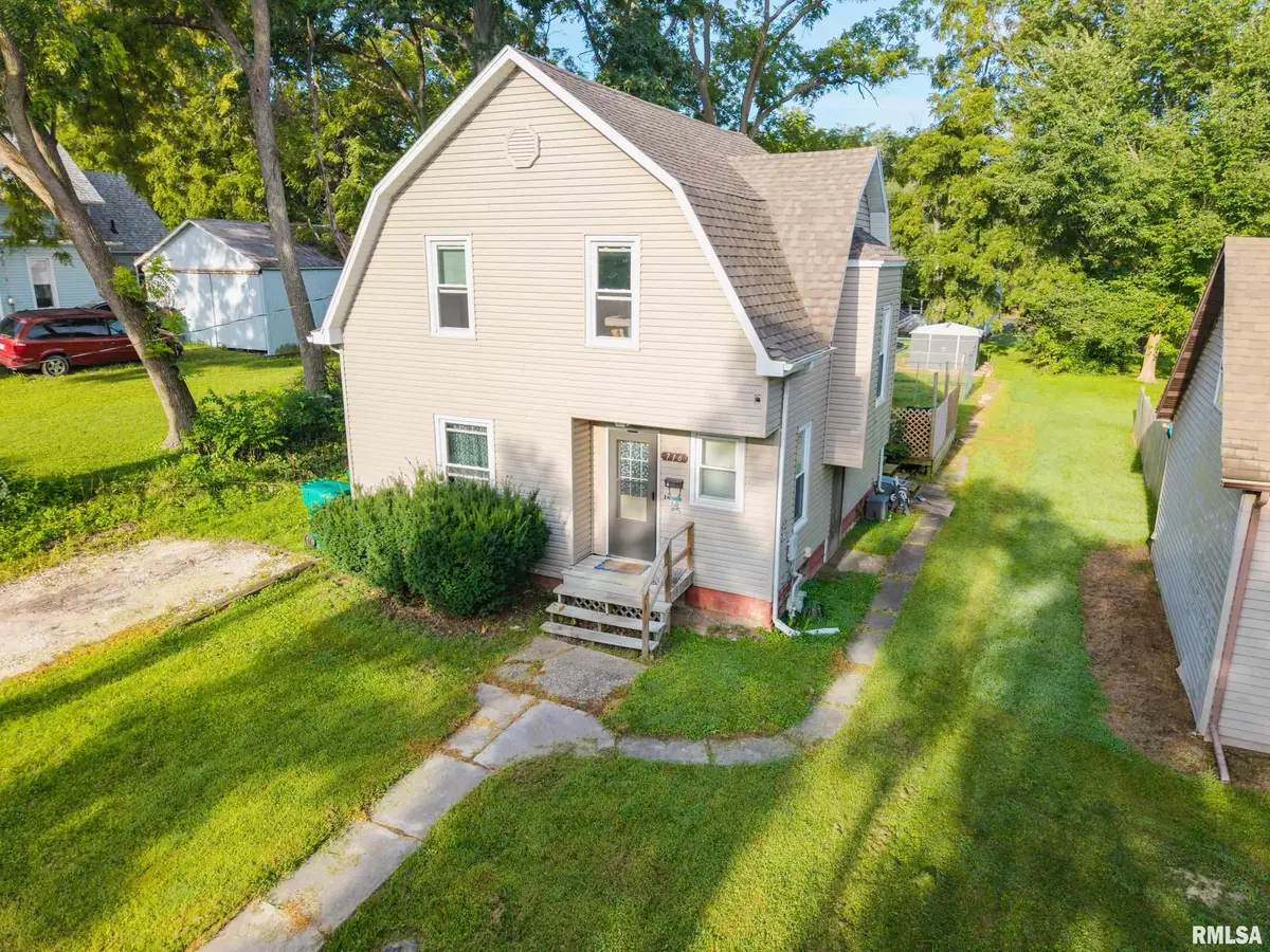 716 N MCARTHUR ST, Macomb, IL 61455