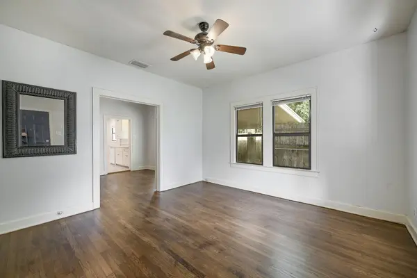 1907 W 37th ST #A & B, Austin, TX 78731