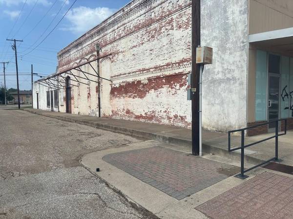 346 W Main Street ST, Rosebud, TX 76570