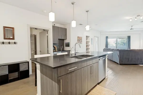 3600 S Lamar BLVD #210, Austin, TX 78704