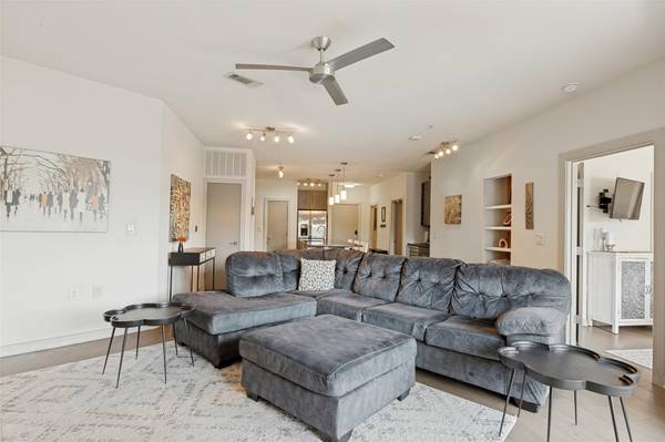 3600 S Lamar BLVD #210, Austin, TX 78704
