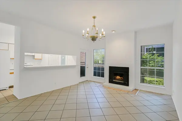 700 S 1ST ST #103, Austin, TX 78704