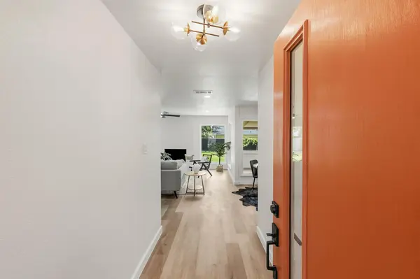 10411 Button Quail DR, Austin, TX 78758