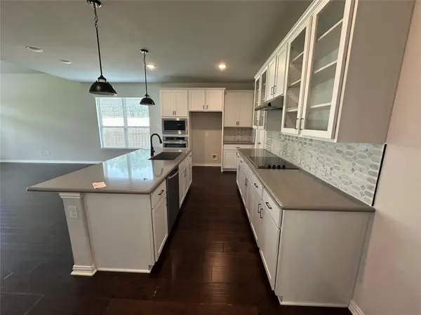 1002 Ridge Runner DR, Georgetown, TX 78628