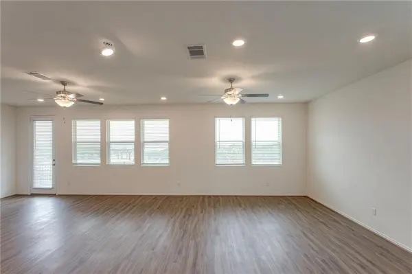 224 Montauk LOOP, Georgetown, TX 78628