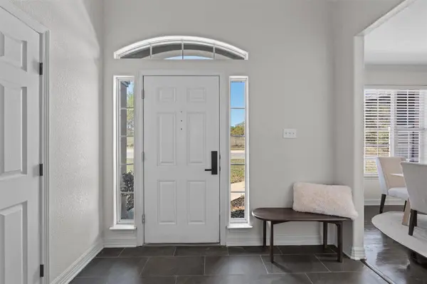 312 Country Club DR, La Grange, TX 78945