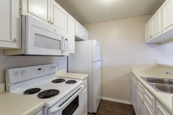 1602 Mill ST #C, San Marcos, TX 78666