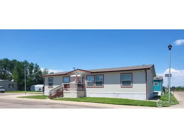 435 N 35th #327, Greeley, CO 80631