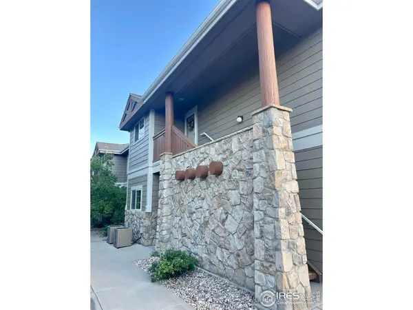 118 Beacon #E, Windsor, CO 80550