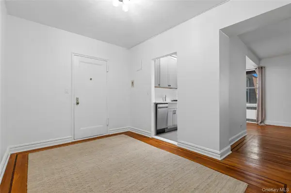 824 Palmer RD #2D, Bronxville, NY 10708