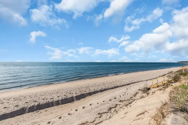 3651 Soundview AVE, Peconic, NY 11958