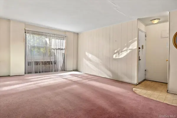 89-20 155th AVE #20, Howard Beach, NY 11414