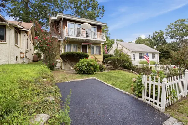 88 Becker ST, Lake Peekskill, NY 10537