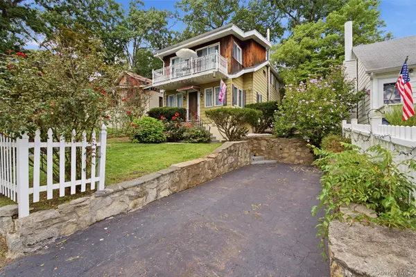 88 Becker ST, Lake Peekskill, NY 10537