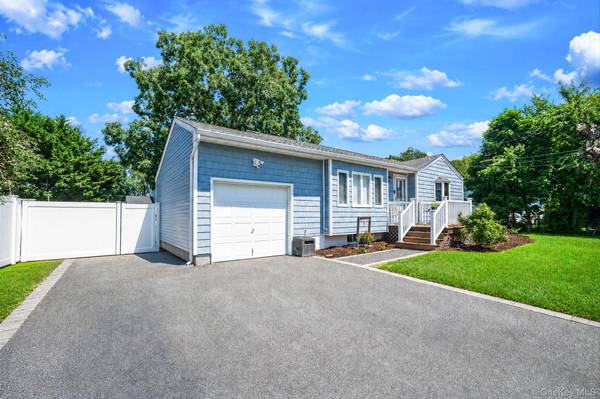 155 Howard ST, Port Jefferson Station, NY 11776