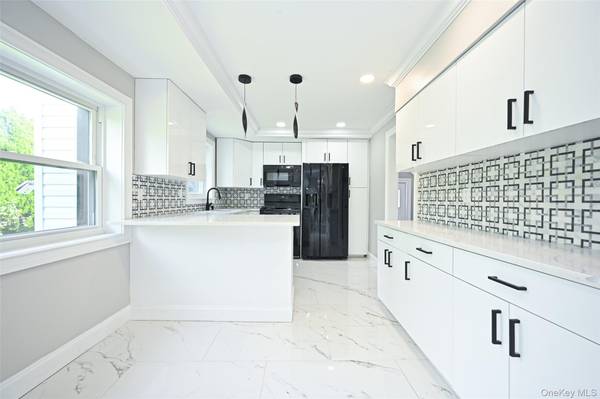 13-15 143rd ST, Whitestone, NY 11357