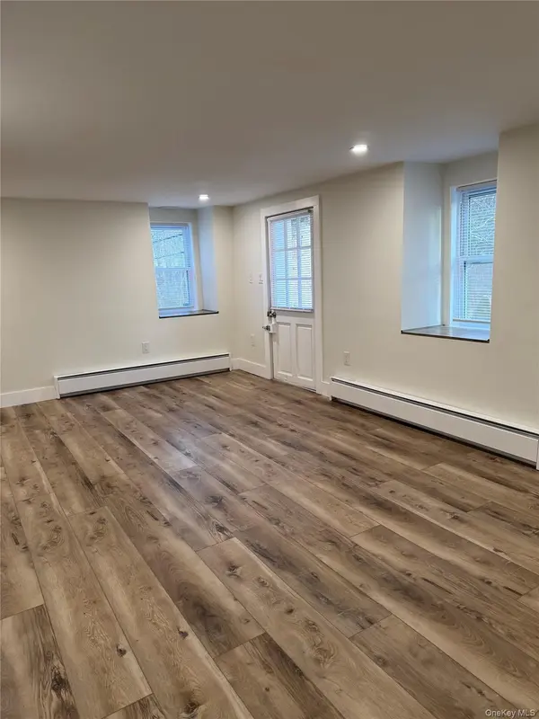 32 Ketchum RD #Bsmt, Warwick, NY 10990