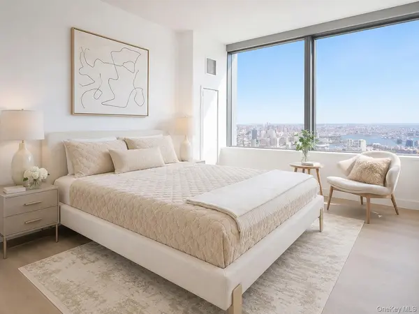 3 Court Square, Long Island City, NY 11101