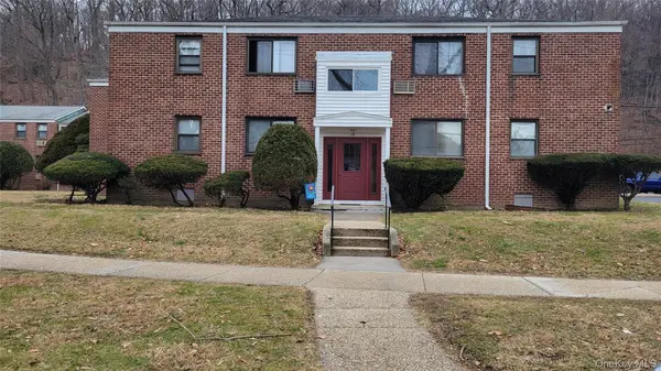 19 Lawrence DR #A, White Plains, NY 10603