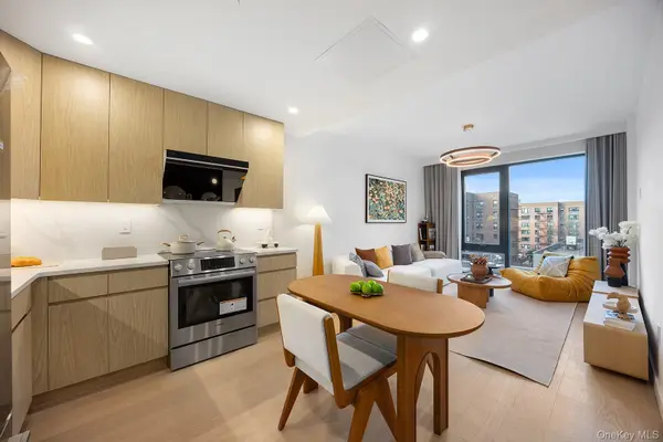 35-30 146th ST #309, Flushing, NY 11354