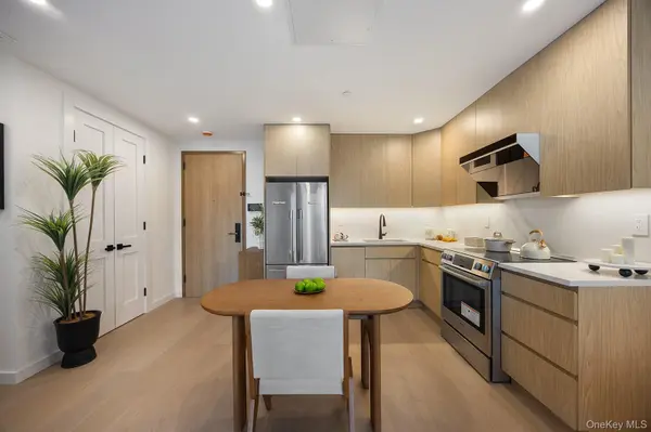 35-30 146th ST #309, Flushing, NY 11354
