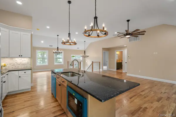 61 Smith AVE, Walden, NY 12586