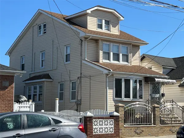 21911 131st AVE, Laurelton, NY 11413