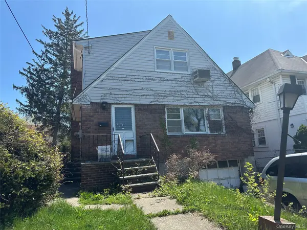 14-61 154th ST, Whitestone, NY 11357