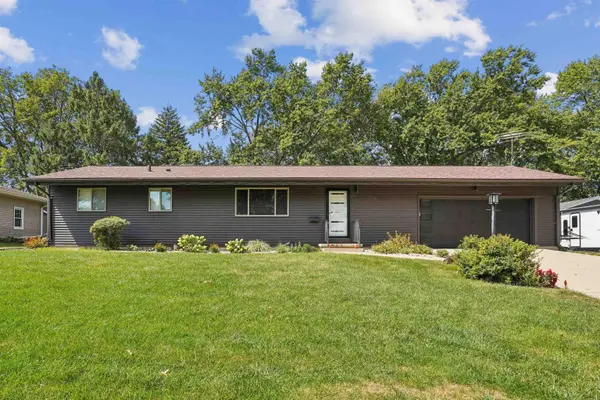 2726 Edgemont AVE, Waterloo, IA 50702