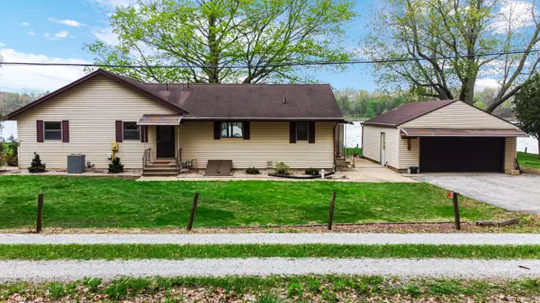 1588 W Severs RD, La Porte, IN 46350