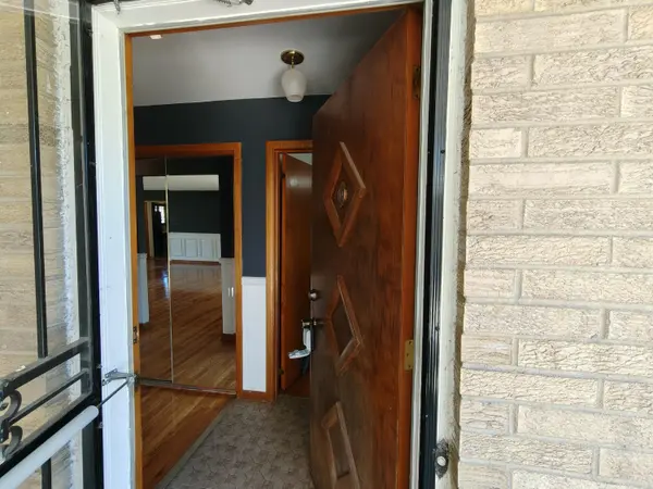 430 E 54th AVE, Merrillville, IN 46410