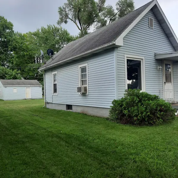 509 H ST, La Porte, IN 46350