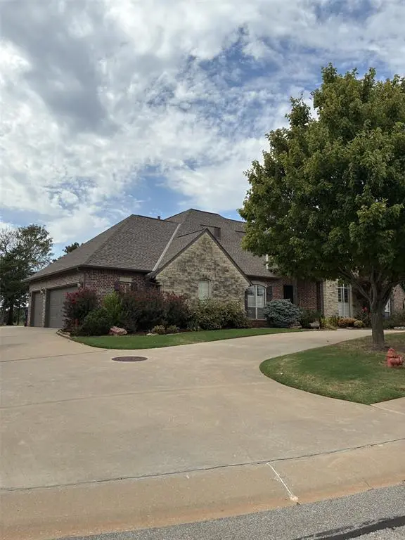 10209 Timber Valley DR, Oklahoma City, OK 73151