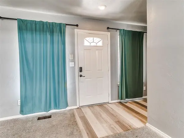 8212 Harvest Hills South BLVD, Oklahoma City, OK 73132