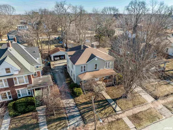 373 N CHERRY ST, Galesburg, IL 61401
