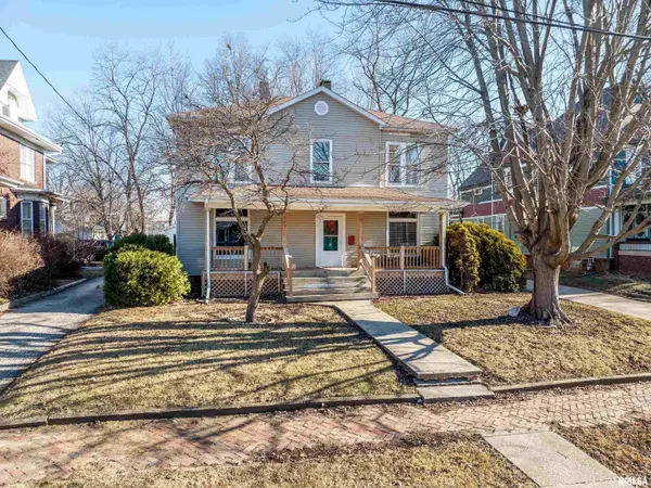 373 N CHERRY ST, Galesburg, IL 61401
