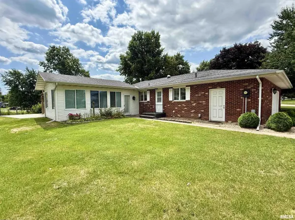 1111 NW 5TH AVE, Galva, IL 61434