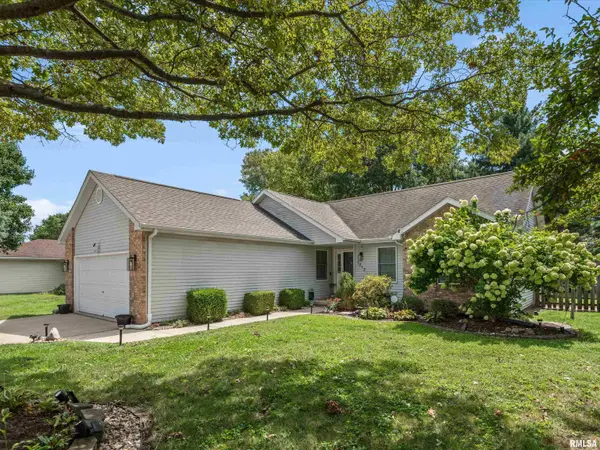 1212 Dani LN, Springfield, IL 62712
