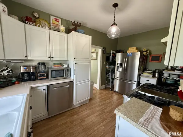 13936 Sangamon County Line RD, Pleasant Plains, IL 62677