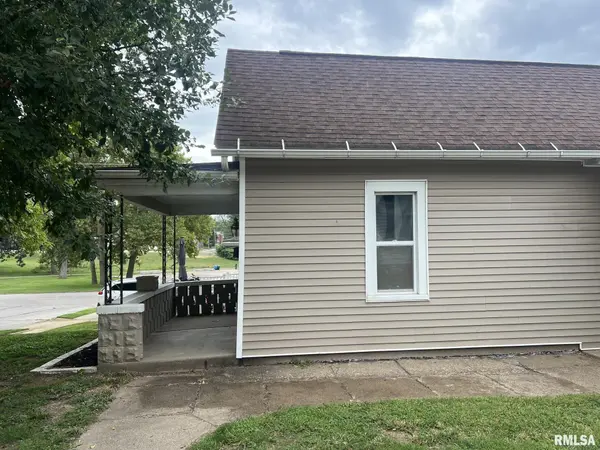 1405 CHERRY ST, Quincy, IL 62301